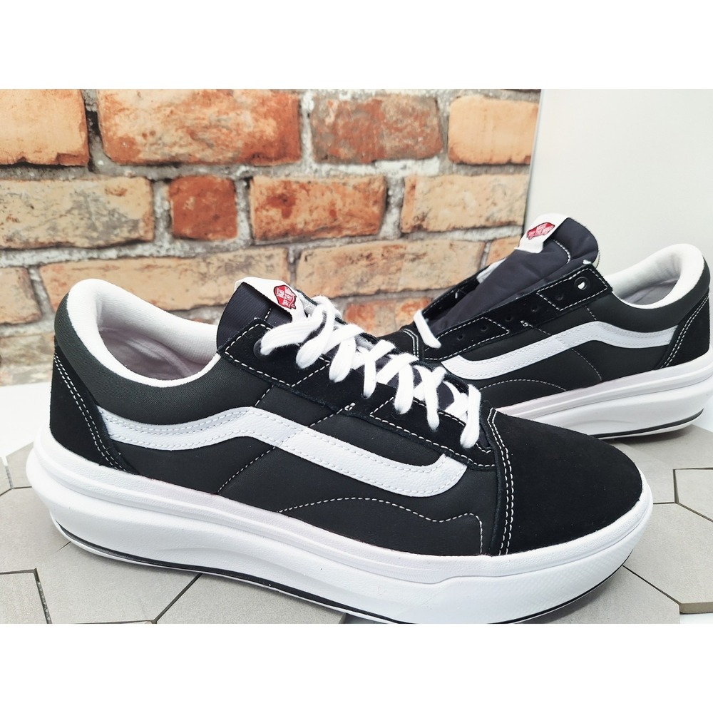 Vans Old Skool Overt ComfyCush Black White Chunky Sneakers 2022 Women's 7.5 Over - Picture 2 of 10